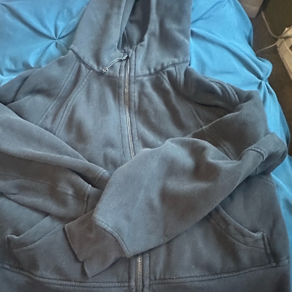 Black LuluLemon Scuba